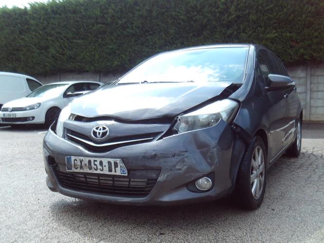 Pare soleil droit TOYOTA YARIS 2 PHASE 1 Diesel occasion