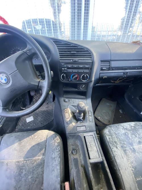 Autoradio BMW SERIE 3 E36 CABRIO Essence d'occasion